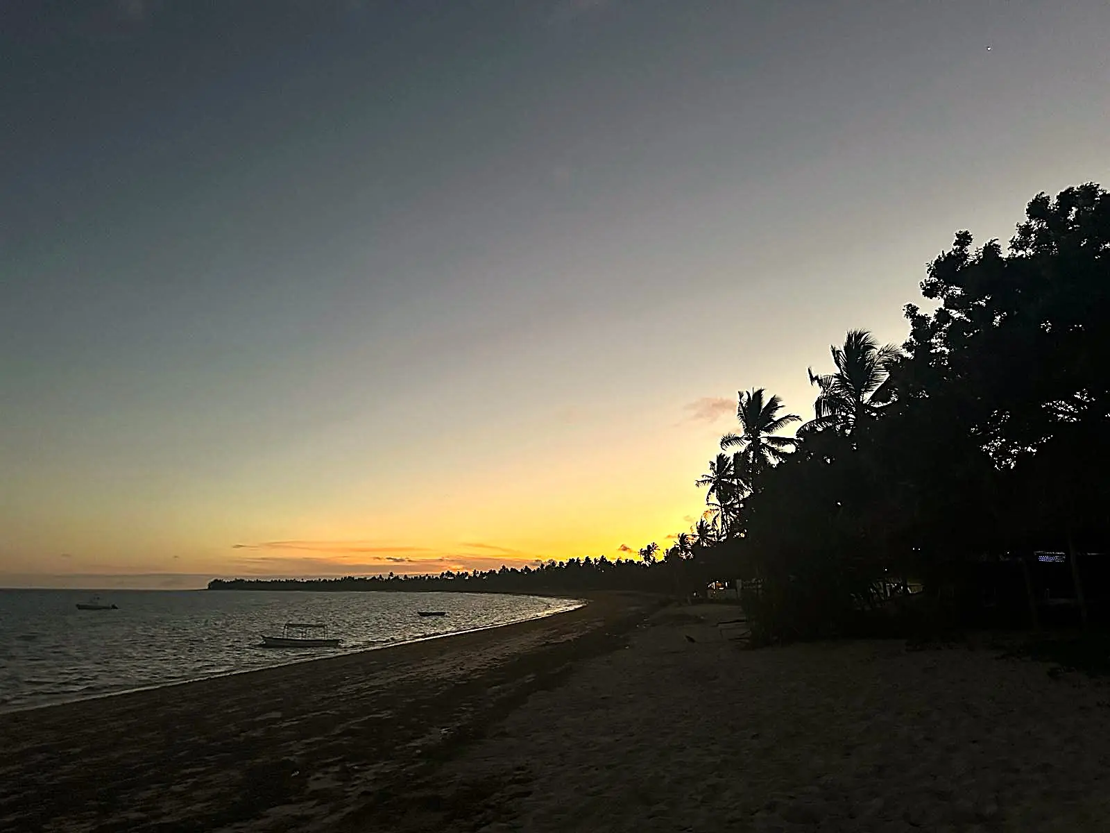 Ushongo bay image two
